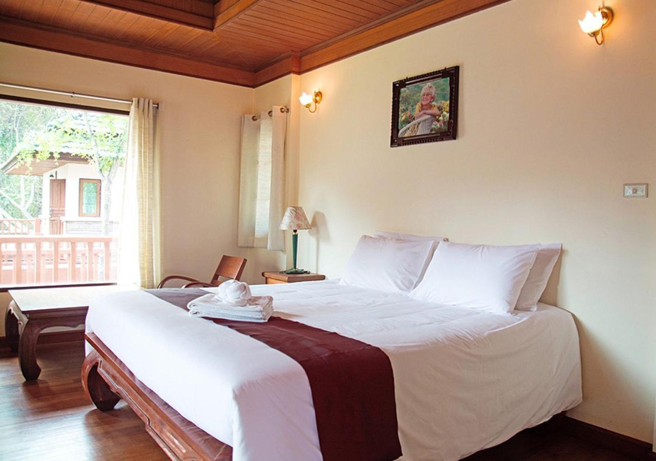 Tak Andaman Resort & Hotel Экстерьер фото