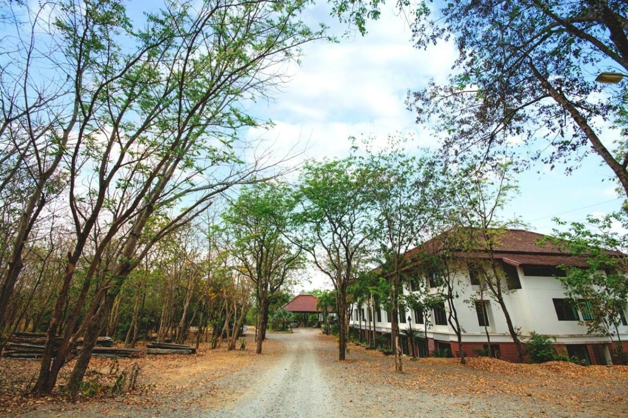 Tak Andaman Resort & Hotel Экстерьер фото