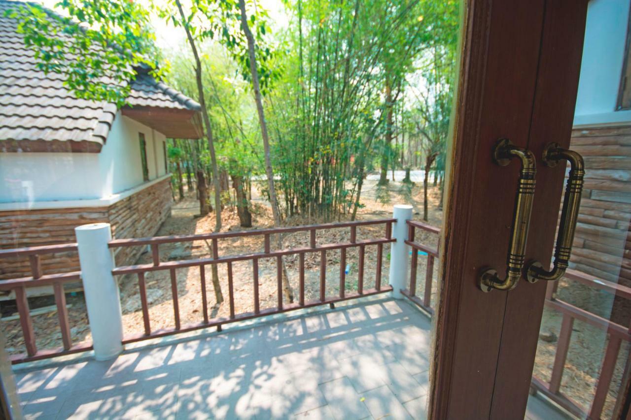 Tak Andaman Resort & Hotel Экстерьер фото